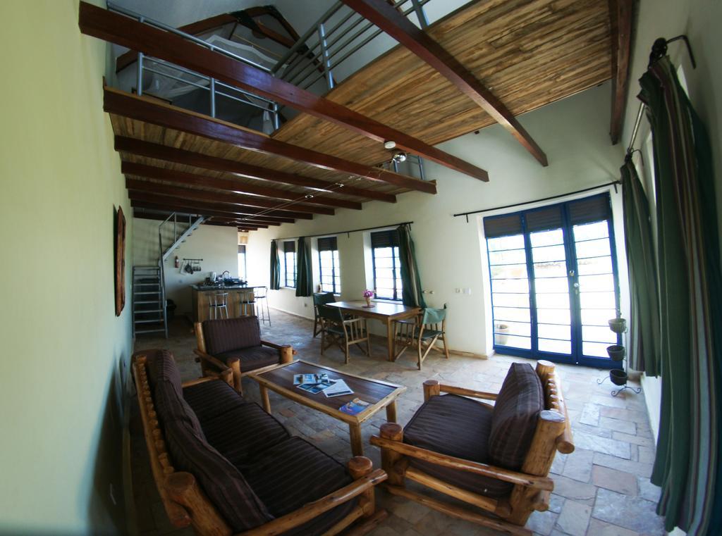 Yellow Haven Lodge Kampala Zimmer foto